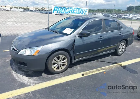 2007 Honda Accord 2.4 Lx z USA, uszkodzony, nr VIN 1HGCM56457A194216
